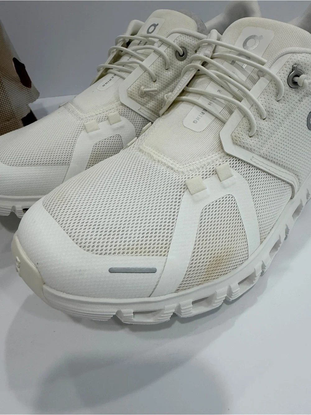 On Running Cloud 5 Women’s Shoes